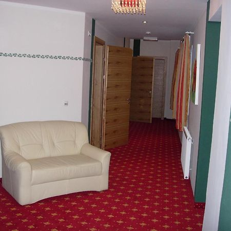 Erlebnis-Hotel-Appartements Latschach ober dem Faakersee Buitenkant foto