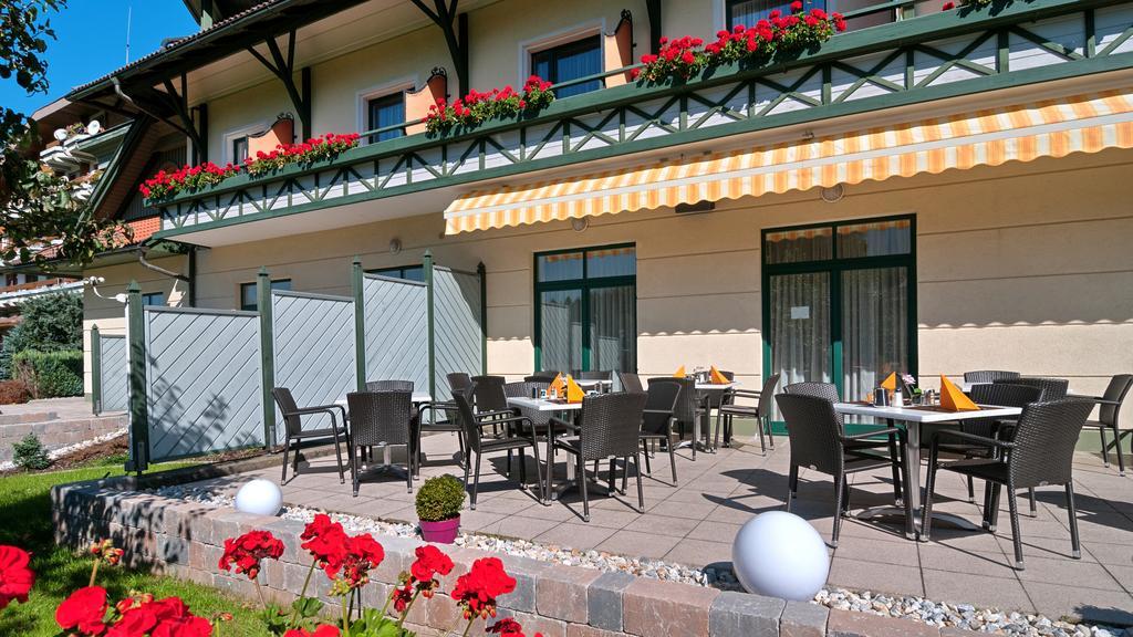 Erlebnis-Hotel-Appartements Latschach ober dem Faakersee Buitenkant foto